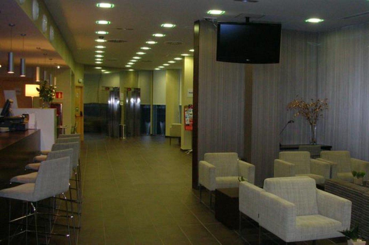 Holiday Inn Express Sant Cugat By Ihg Sant Cugat del Valles Exterior photo