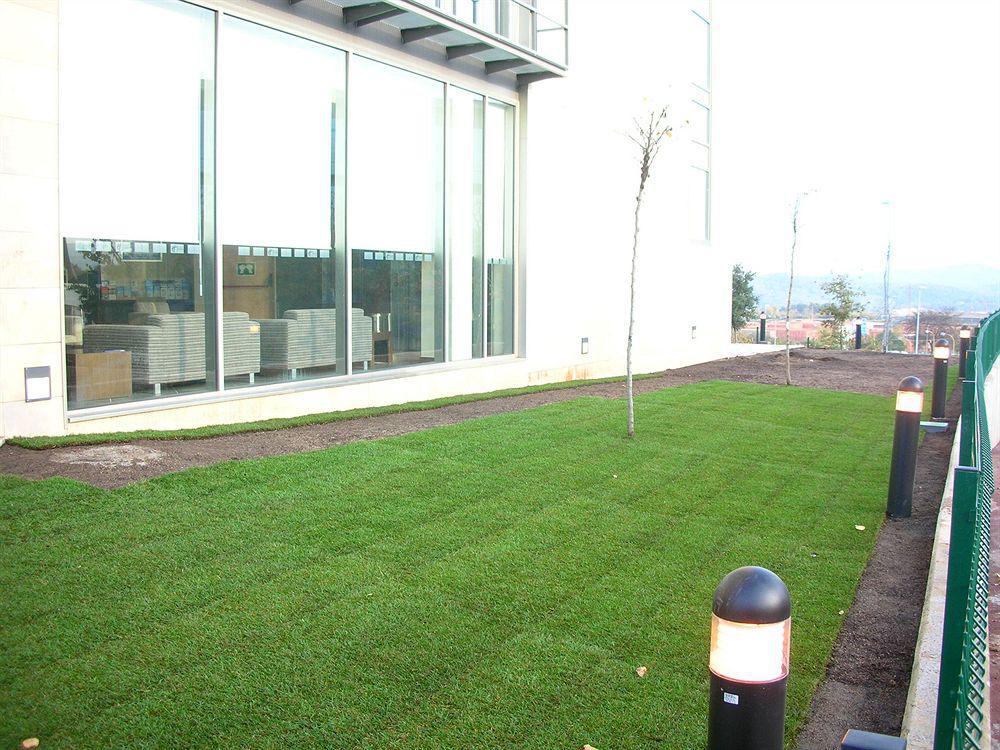 Holiday Inn Express Sant Cugat By Ihg Sant Cugat del Valles Exterior photo